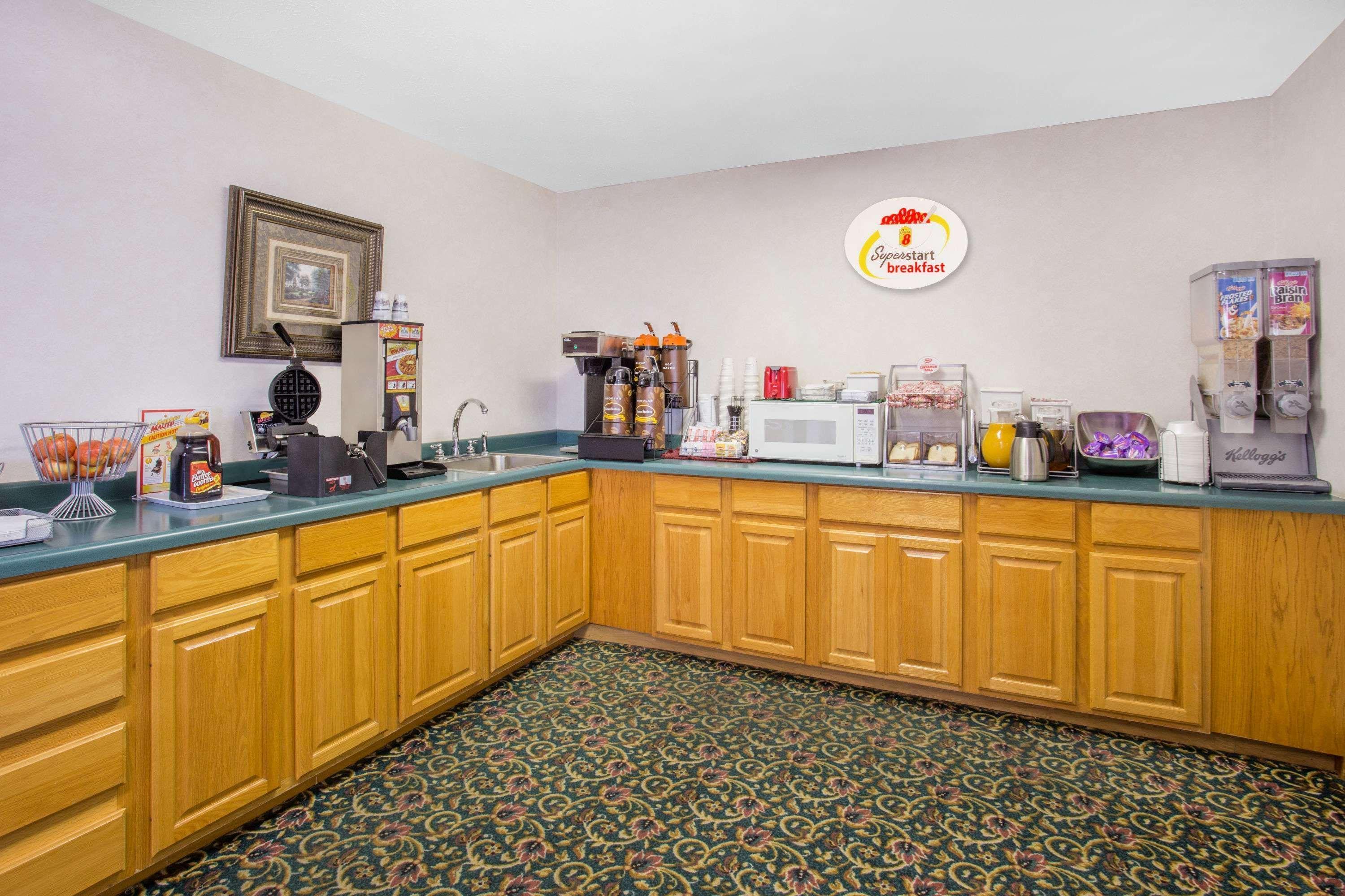 Burgundy Inn & Suites By Oyo El Paso Buitenkant foto
